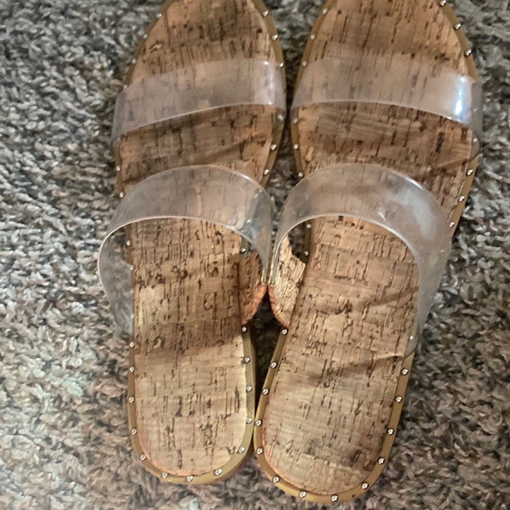 Size 8 clear